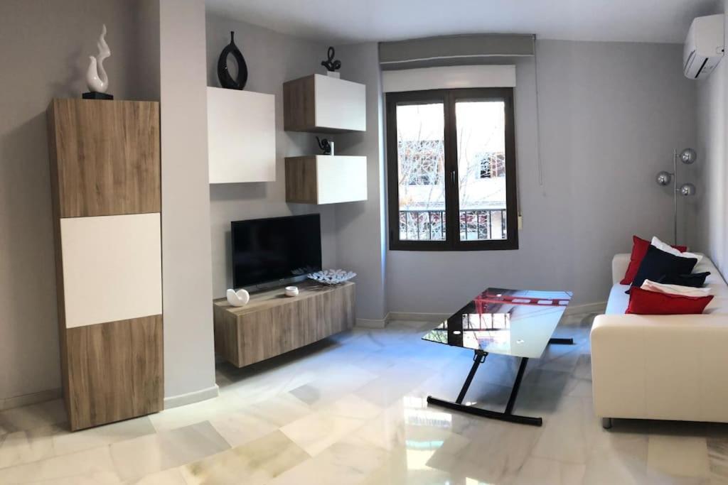 Апартаменты Apartamento Junto A Catedral Гранада Экстерьер фото
