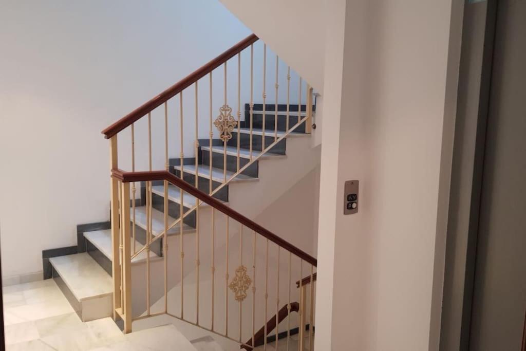 Апартаменты Apartamento Junto A Catedral Гранада Экстерьер фото
