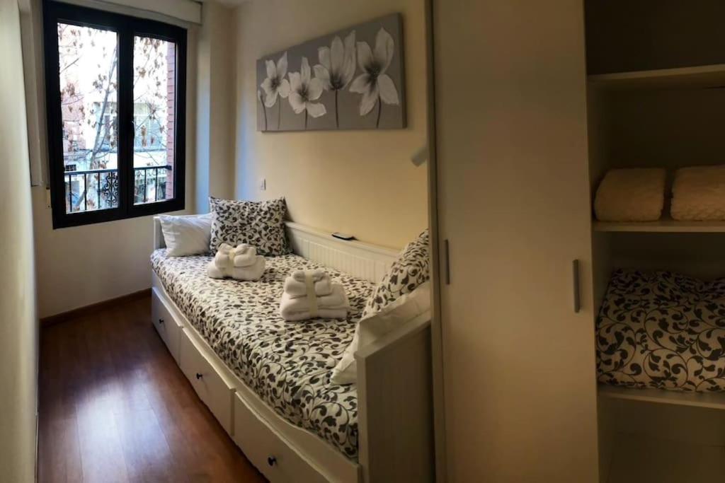 Апартаменты Apartamento Junto A Catedral Гранада Экстерьер фото
