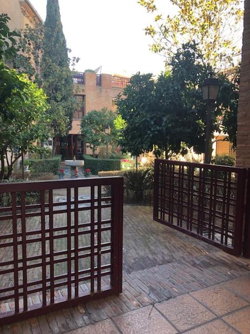 Апартаменты Apartamento Junto A Catedral Гранада Экстерьер фото